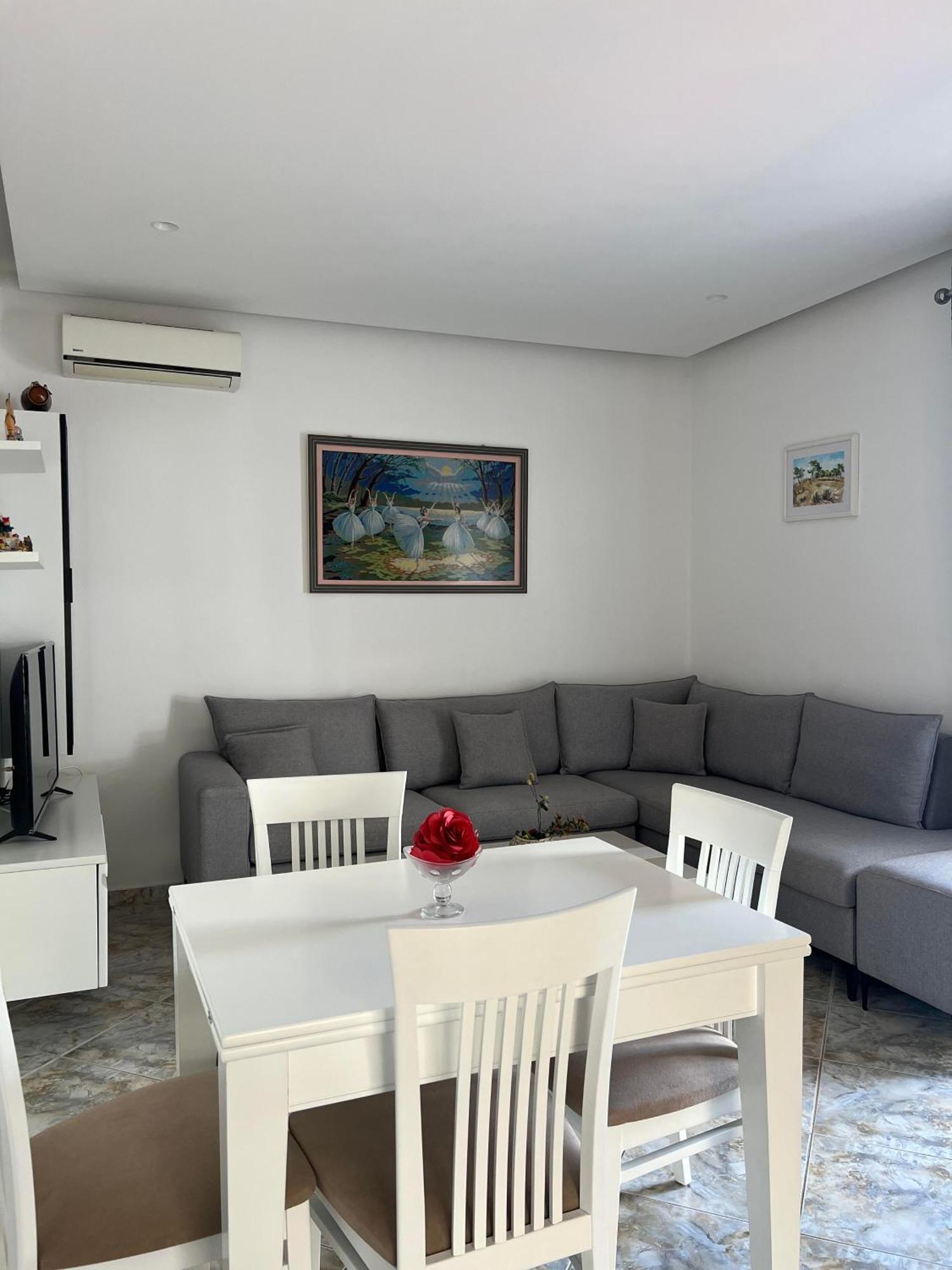 Vila Jon'A Sarande Bagian luar foto