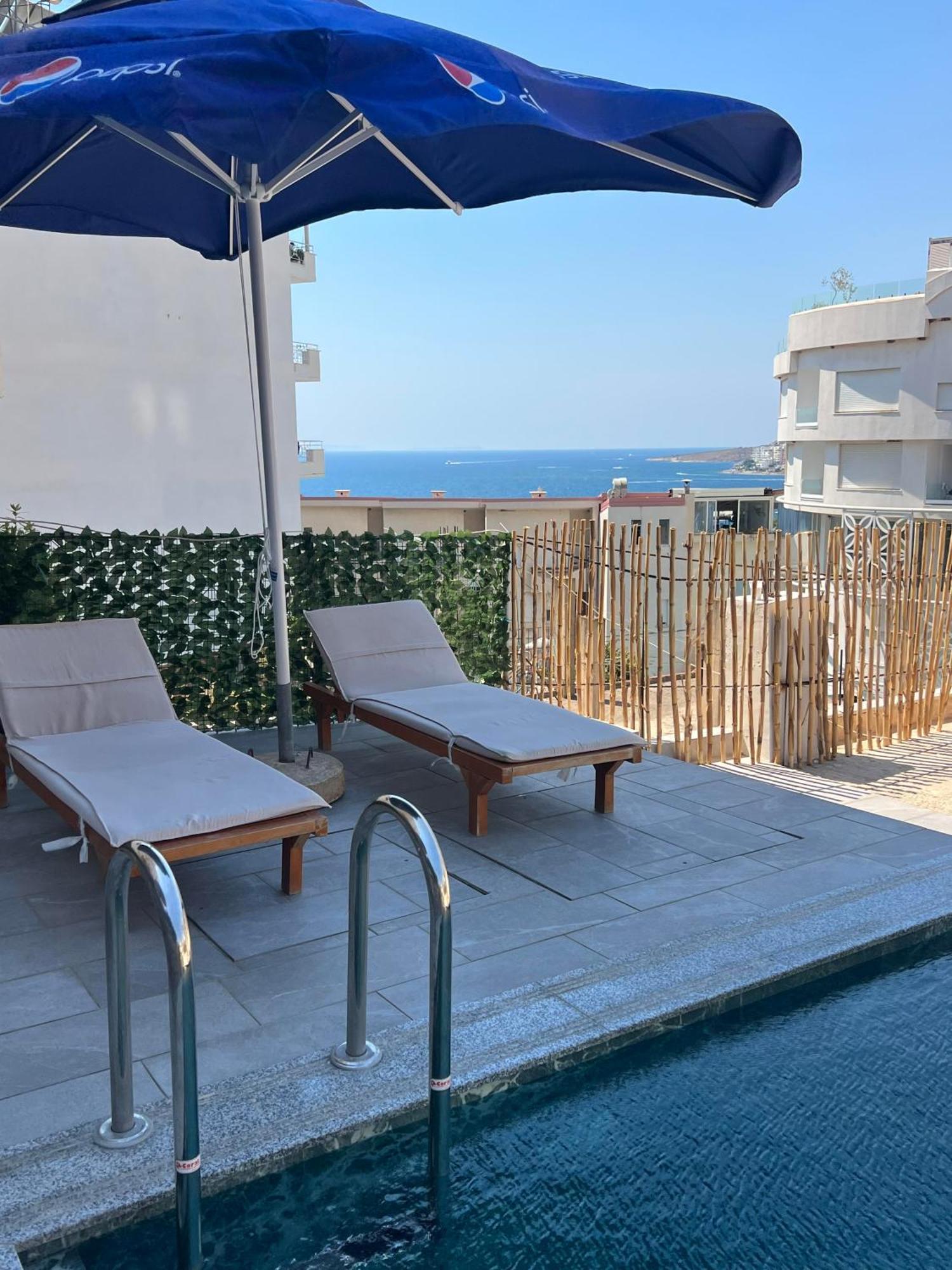 Vila Jon'A Sarande Bagian luar foto
