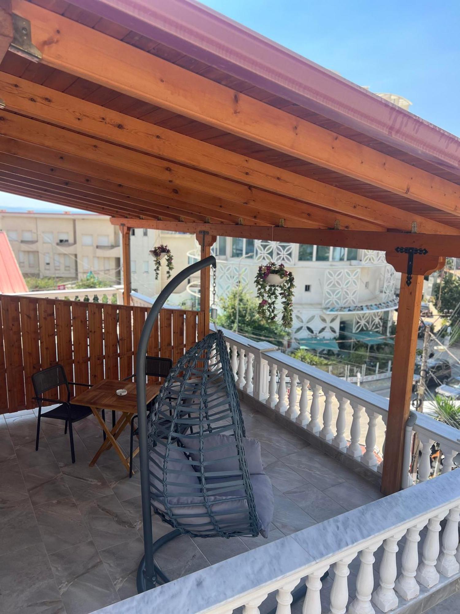 Vila Jon'A Sarande Bagian luar foto